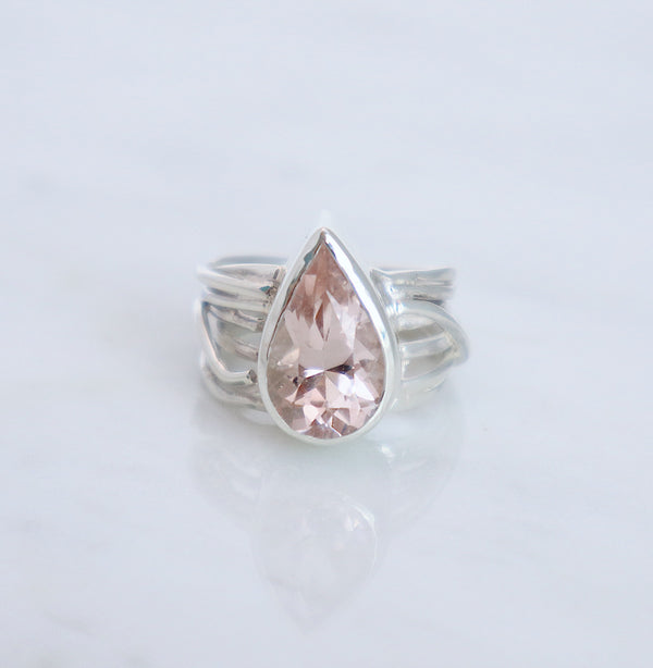 Silver Flowing Ring with Morganite