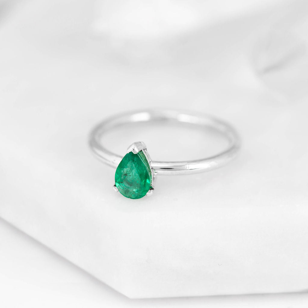 Silver with Pear Emerald Nestle Ring