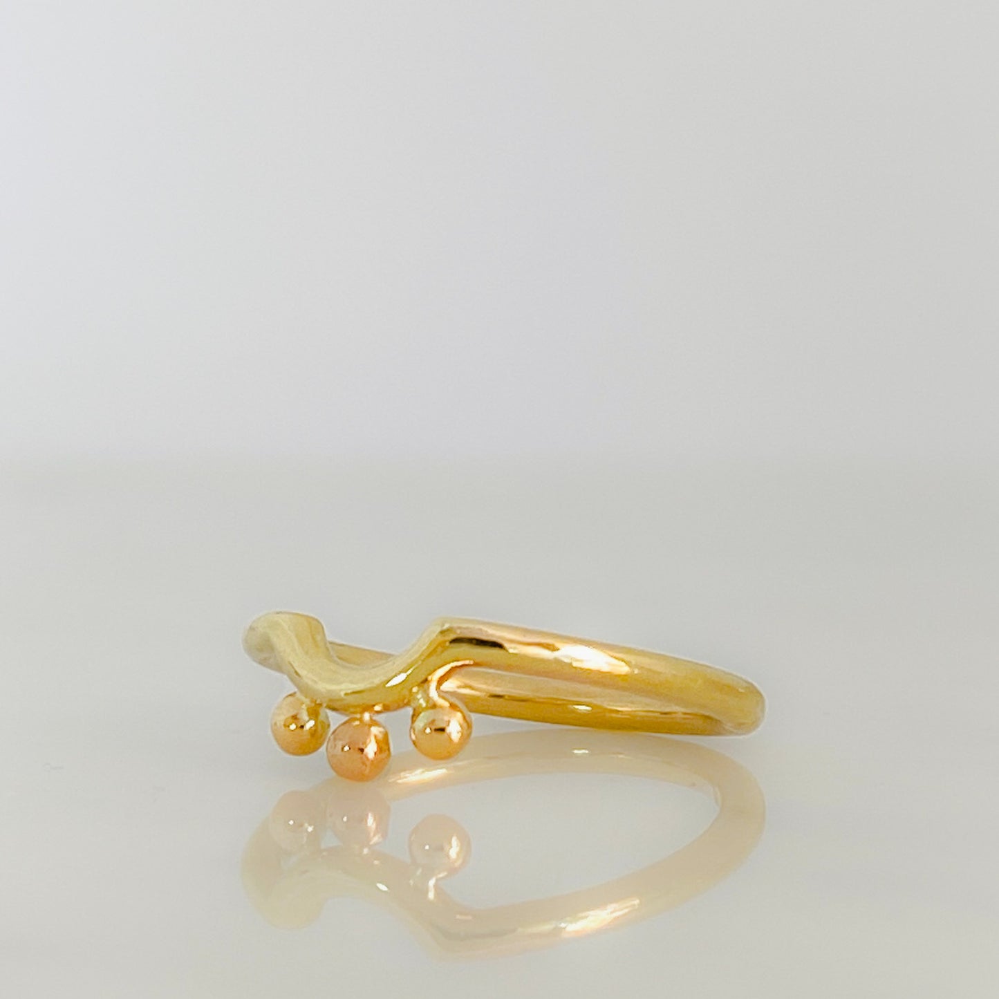 Gold Triple Granulation Nestling Wedding Ring