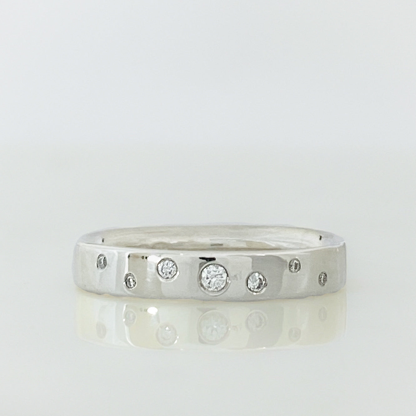 White Gold Serendipity Diamond Scatter Ring (4mm wide)