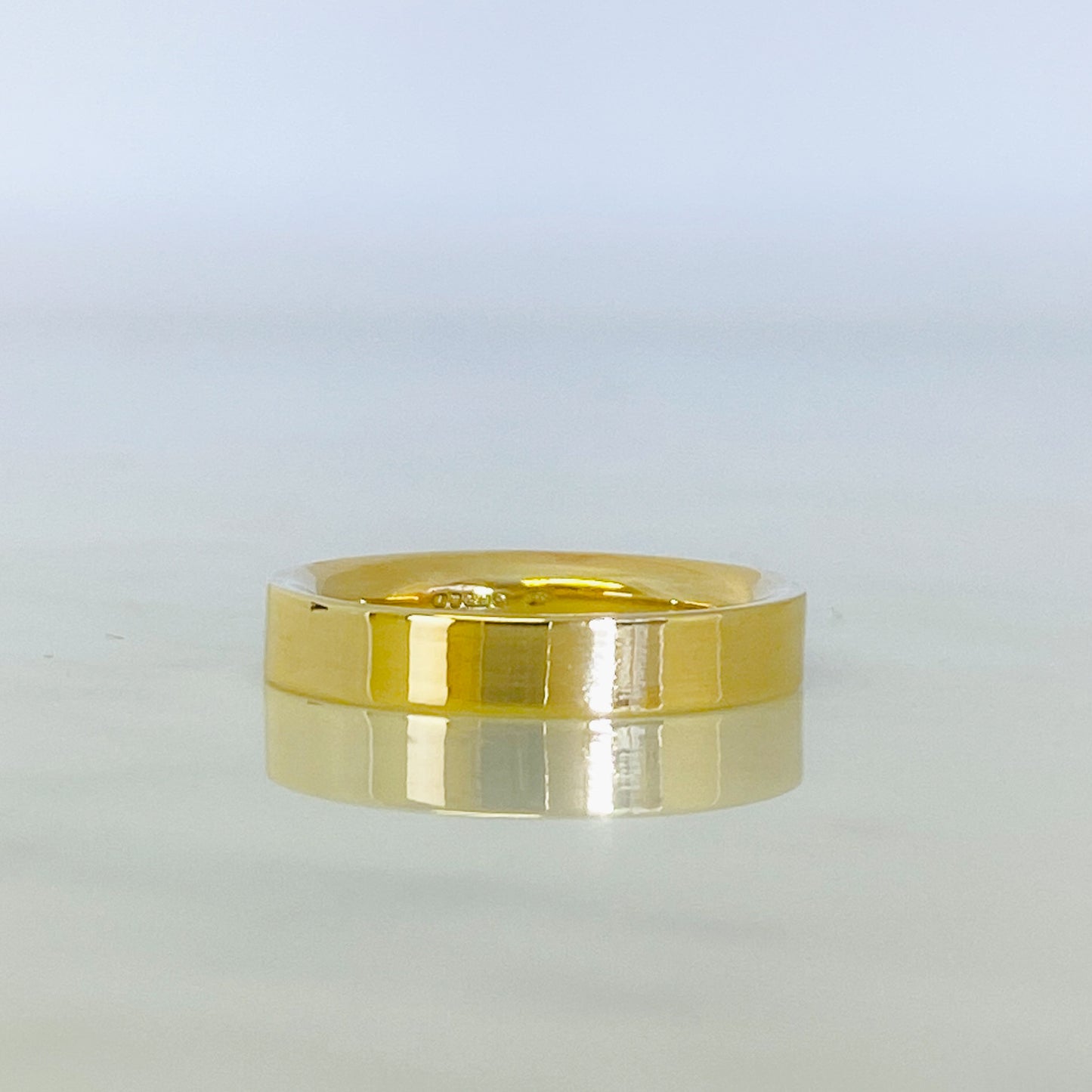 Gold Classic Wedding Ring