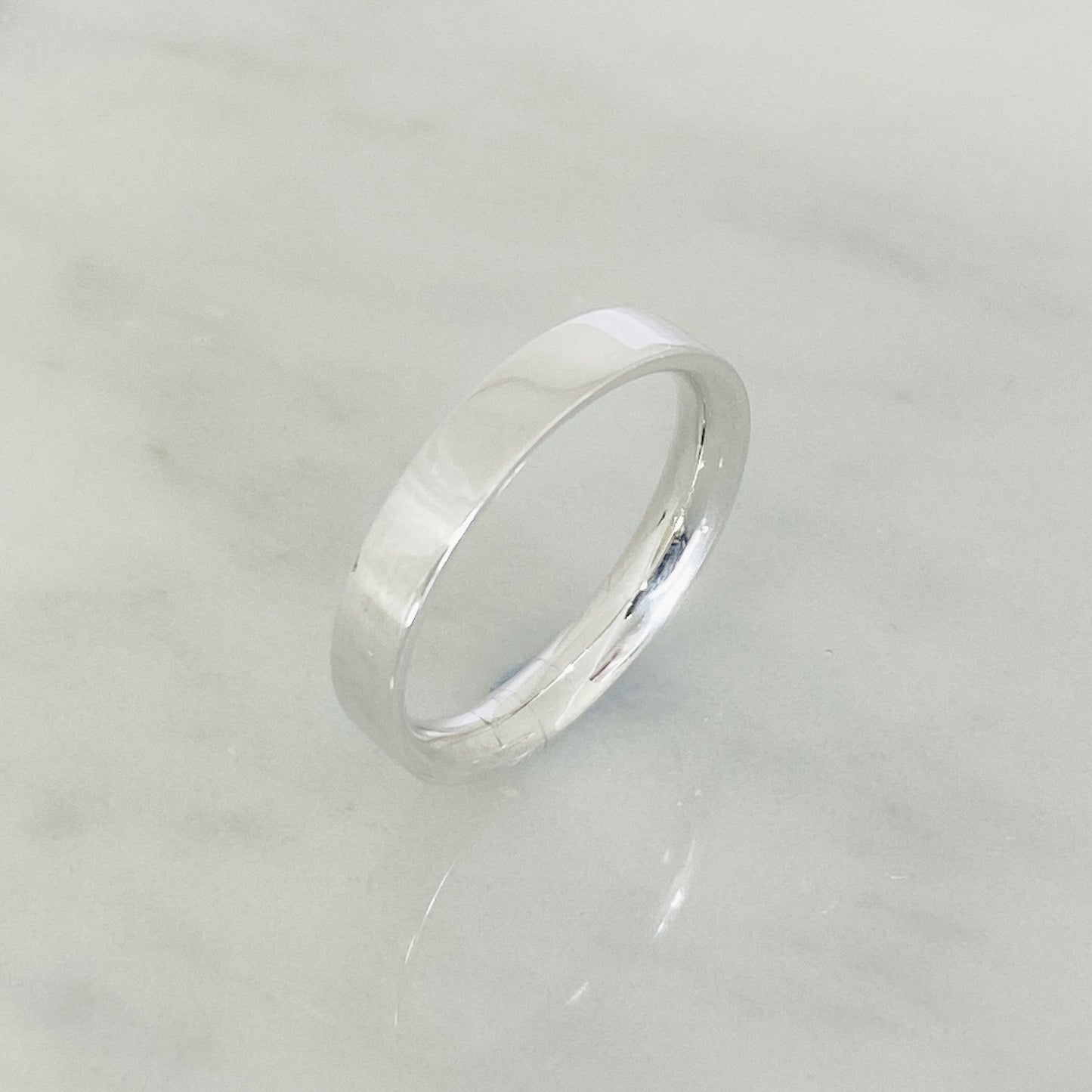 White Gold Classic Wedding Ring
