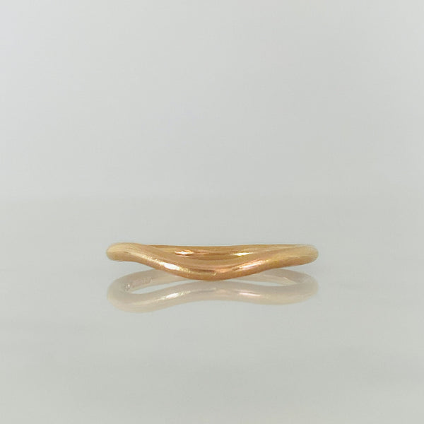 Rose Gold Curve Wedding Band