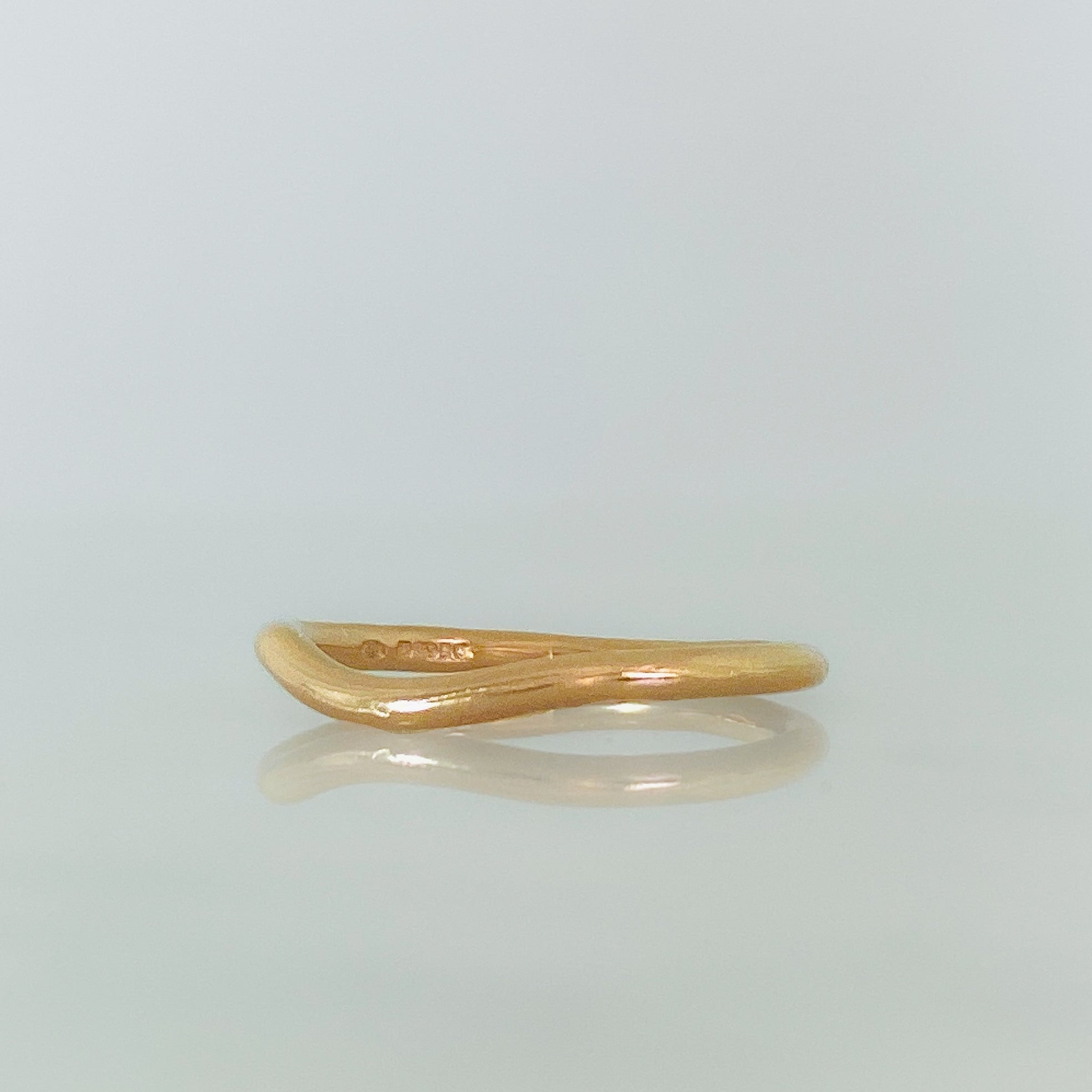 Rose Gold Curve Wedding Band