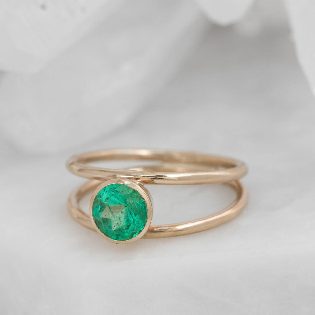 Gold Split Ring with Emerald