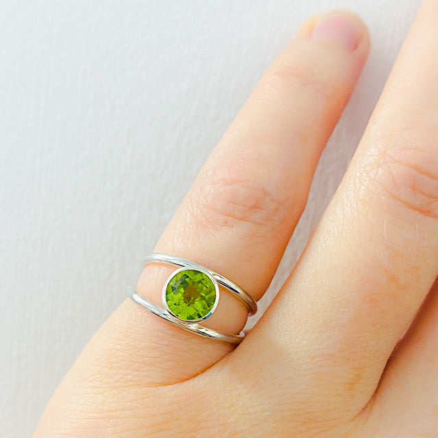 Silver Split Ring with Peridot