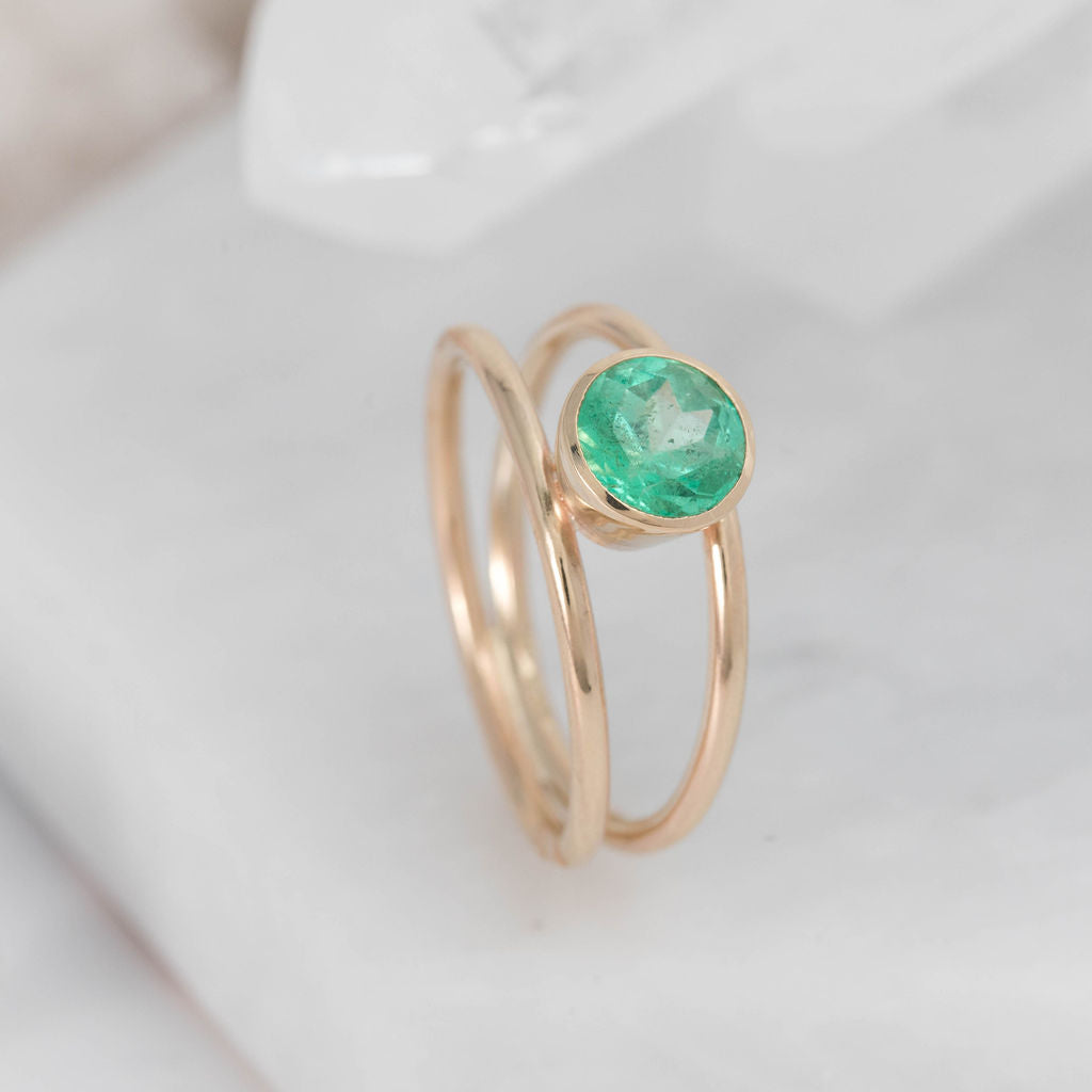 Gold Split Ring with Emerald